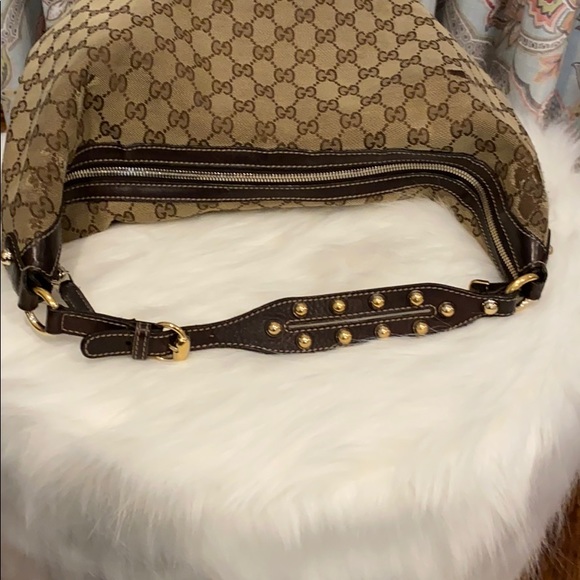 💎💎Gucci Monogram Studded Pelham Hobo Bag!!❤️ - Picture 4 of 8